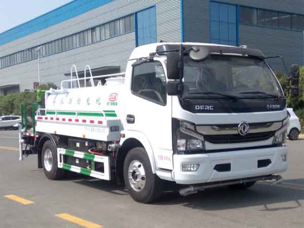 4方纯电动洒水车