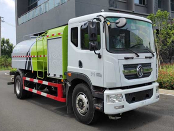 11立方纯电动洒水车