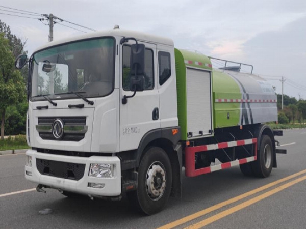 11立方纯电动洒水车