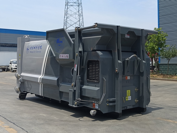 移动式垃圾压缩机(翻桶型) 移动式垃圾压缩机(翻桶型)